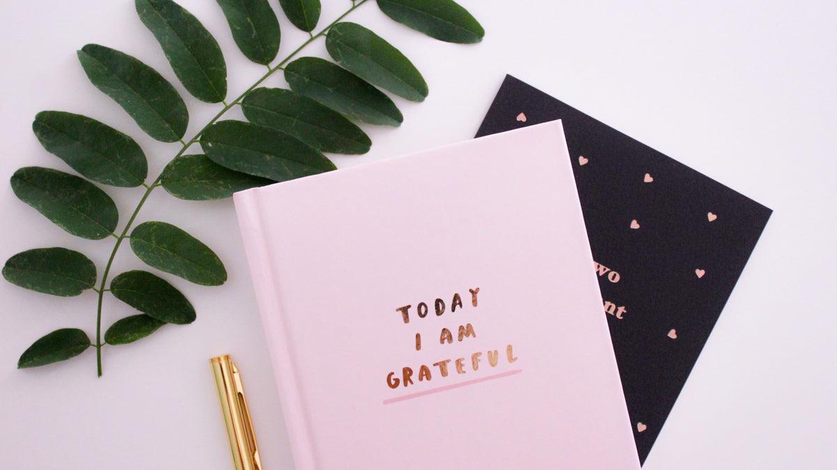 5 Gratitude Prompts for Positive Thinking - featured image