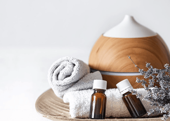 How Much Essential Oil To Add to Diffuser for an Aromatic Experience: 7 Expert Tips