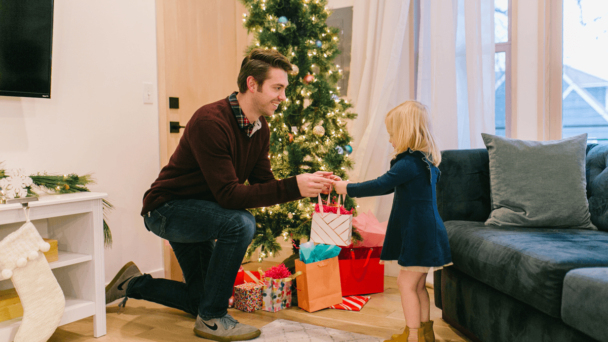 Creating New Christmas Traditions in 2020