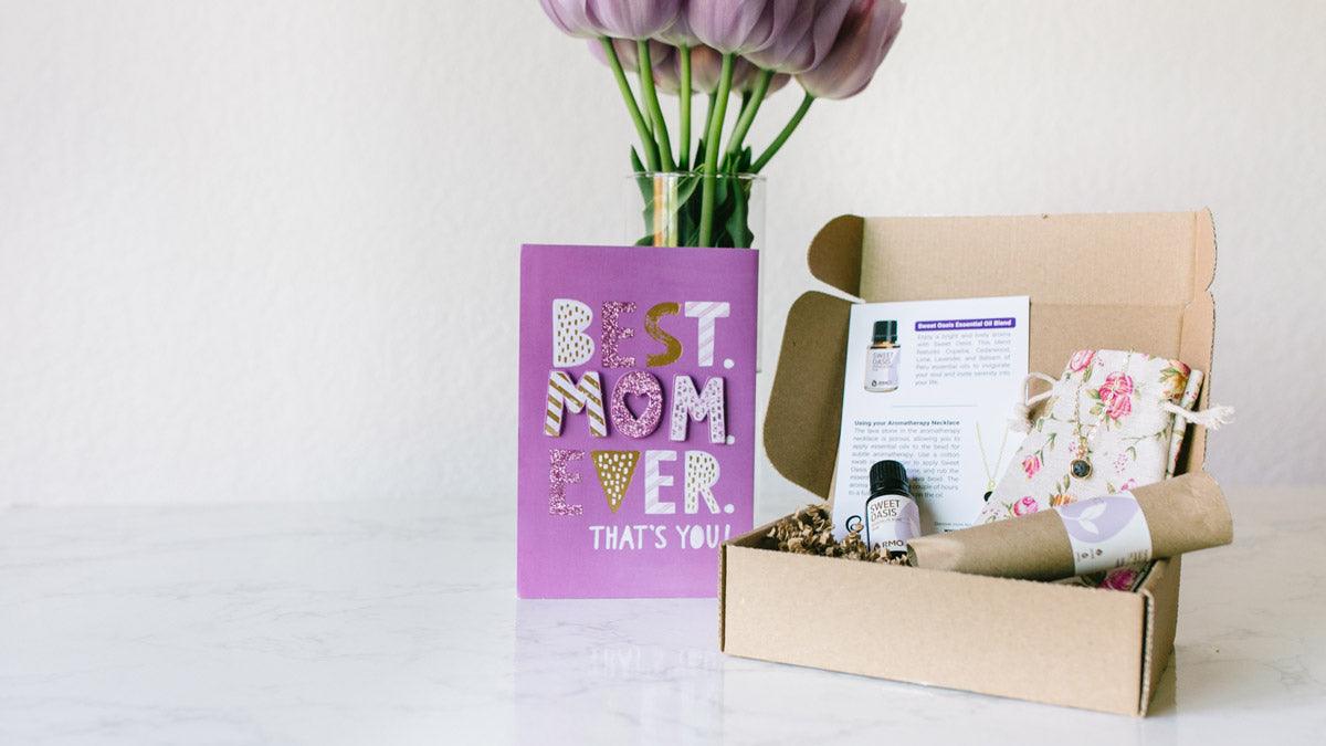 5 Mother’s Day Gifts She Can’t Resist - featured image