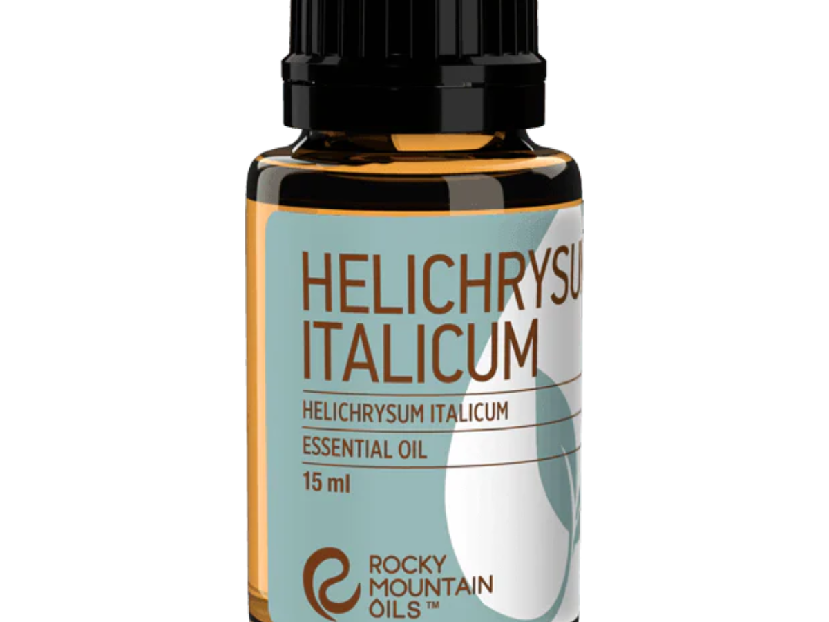 What Are the Benefits and Uses of Helichrysum Essential Oil?